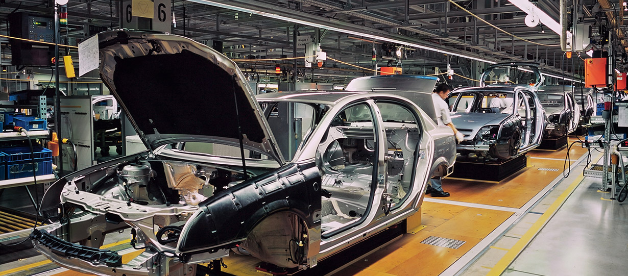 cars being assembled in a car manufacture
